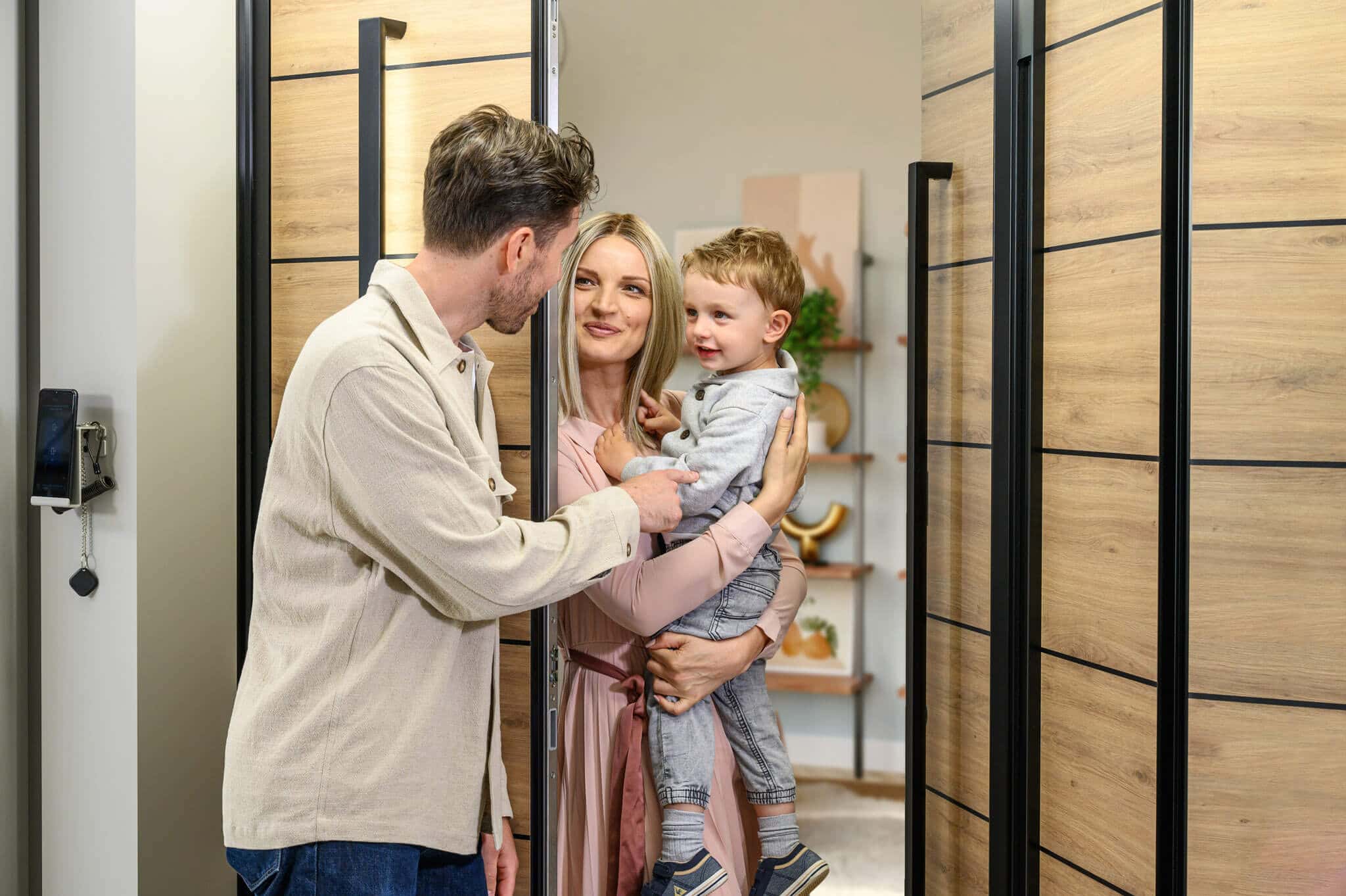 showroom voor aluminium voordeuren