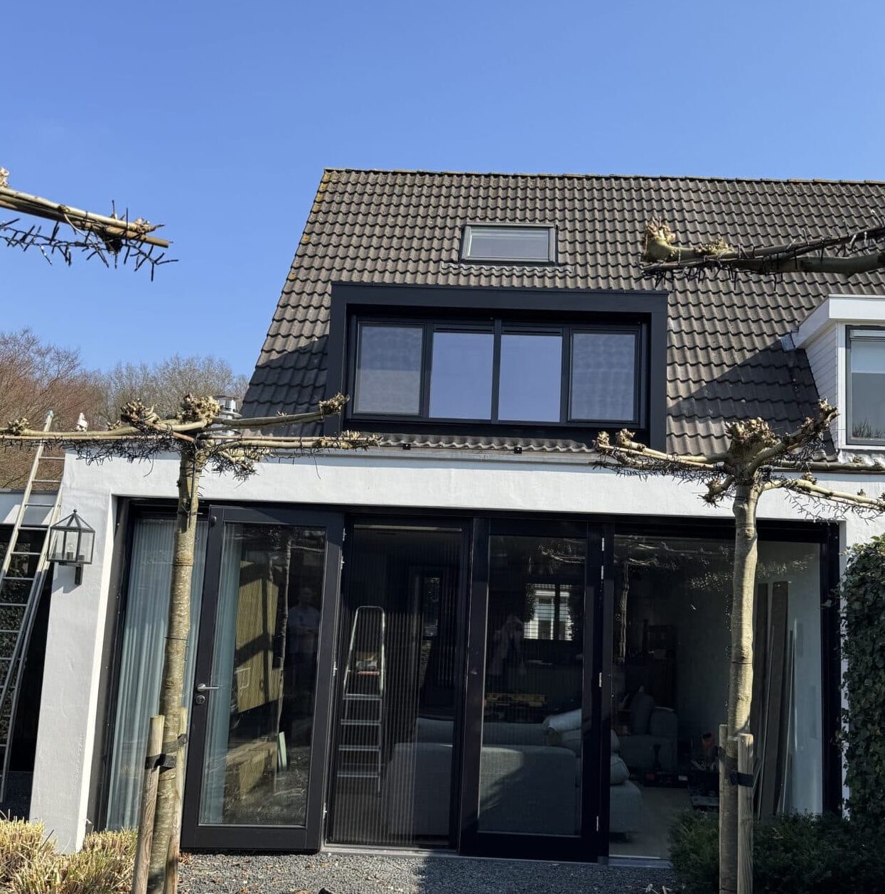 moderne kaderdakkapel strak