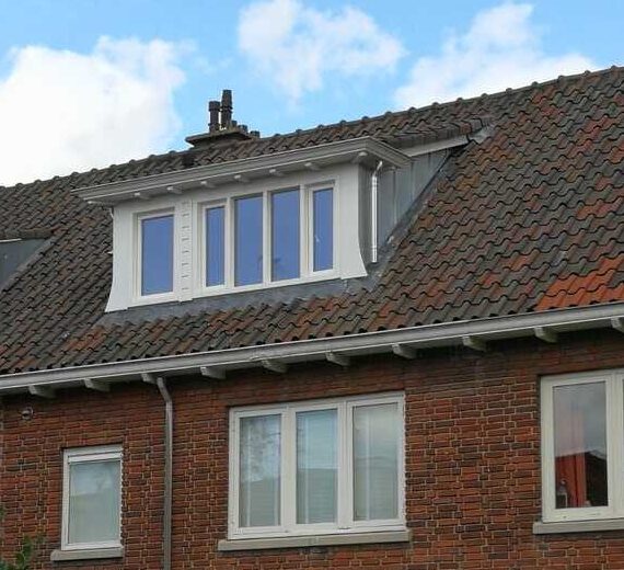 schuindak dakkapel met zinken afwerking